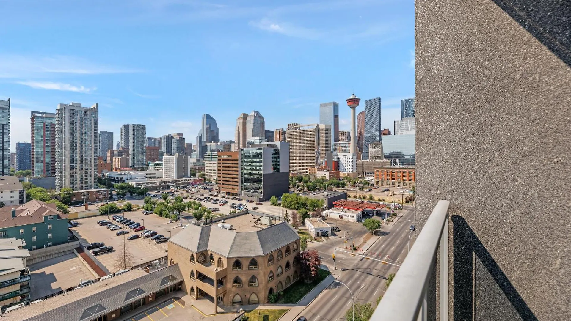 Lägenhet Heart Of Downtown Calgary Spacious Luxury Condo With Stunning Views And Premium Amenities